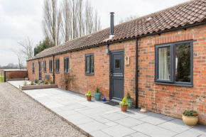 Thrush Nest Cottages - Wren & Stable